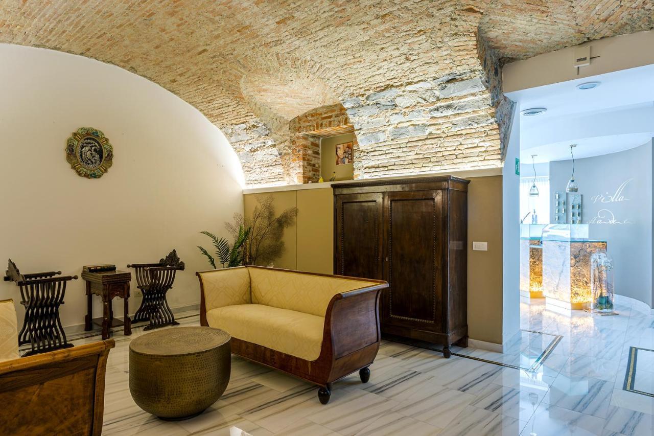 Hotel Garni Villa Hadeel Cadenabbia 外观 照片